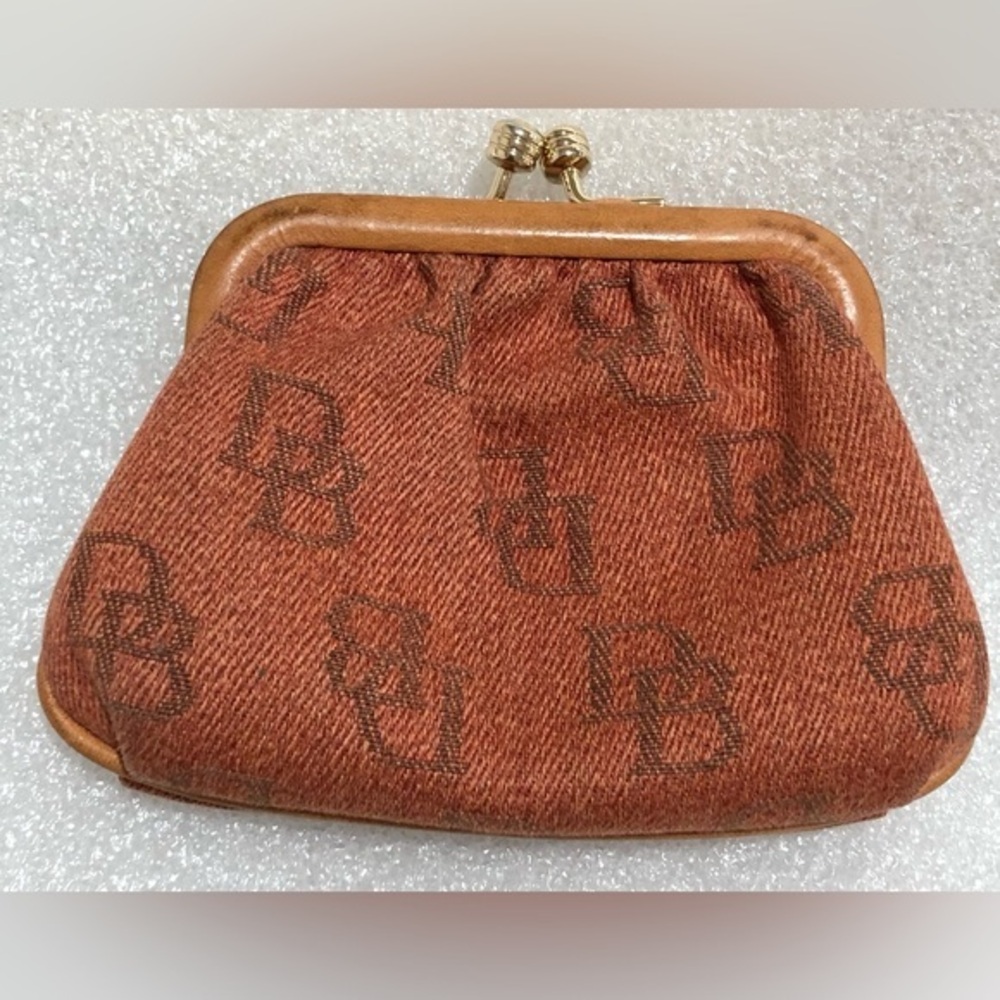 Mini Dooney & Bourke Kisslock Coin Purse